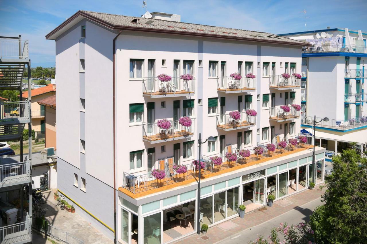 Hotel Fabris Caorle Exterior foto