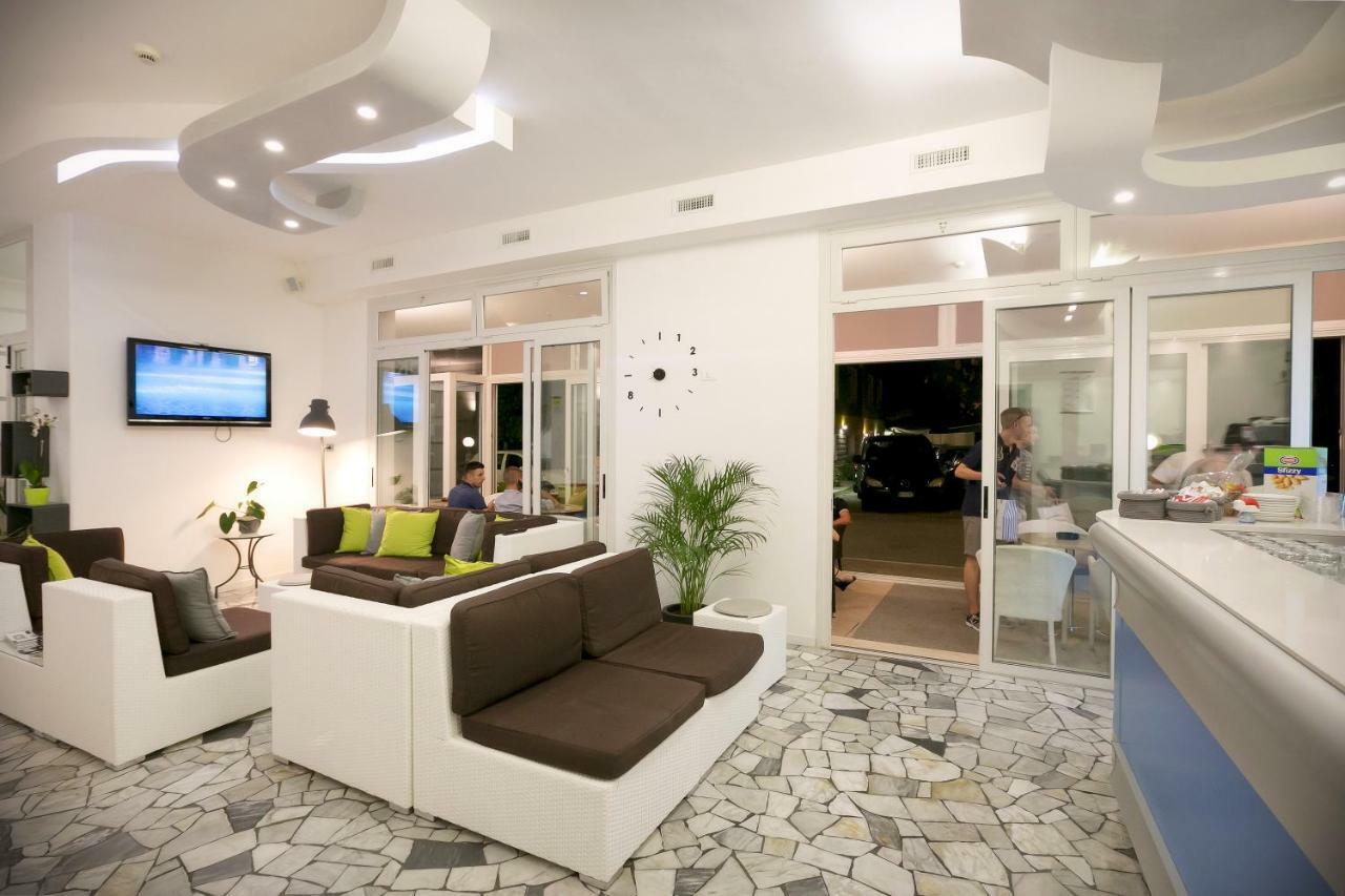 Hotel Fabris Caorle Exterior foto